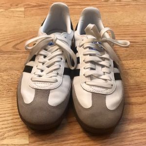 Adidas Sambas